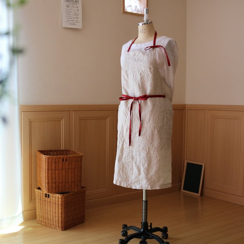T-like order item / 83 cm length Halter-neck apron / linen (off scarlet)