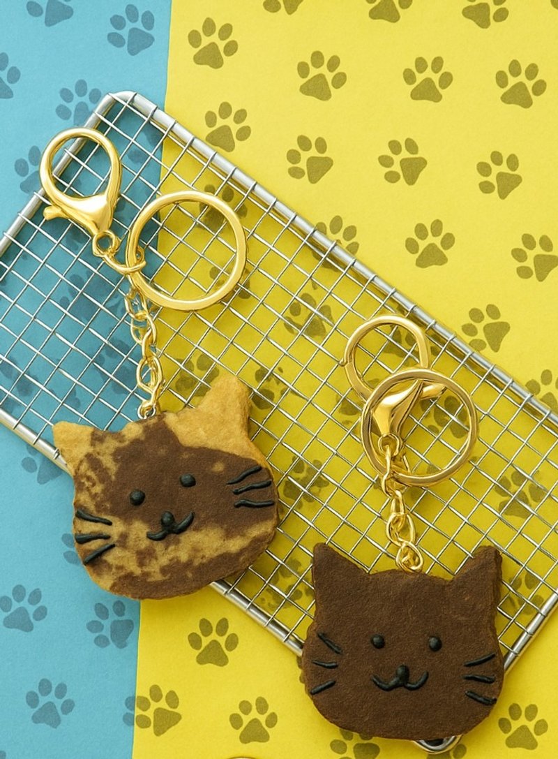 Cookie Cat Charm – 貓咪餅乾造型鑰匙圈 - 鑰匙圈/鑰匙包 - 黏土 咖啡色