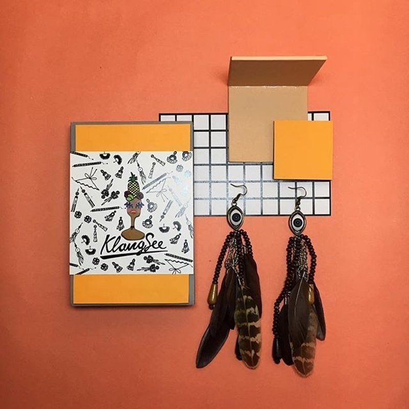 earrings: Mong-Rang no.2