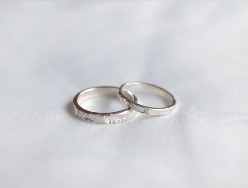 Ni.kou sterling silver wrinkled gold French pattern couple ring