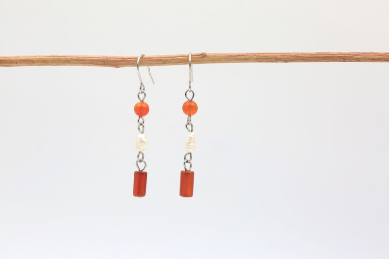 Yumi jewelry / natural gemstone classic red chalcedony red agate pearl cylindrical simple earrings