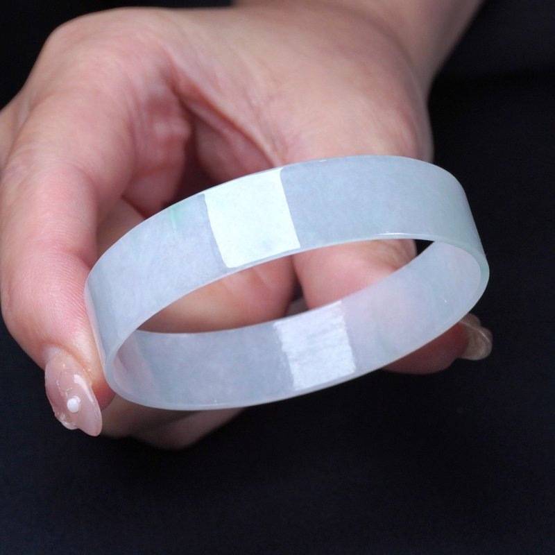 冰種翡翠角鐲手鐲 | 18圍 | 天然緬甸玉翡翠A貨 | 送禮 - 手鍊/手環 - 玉石 白色