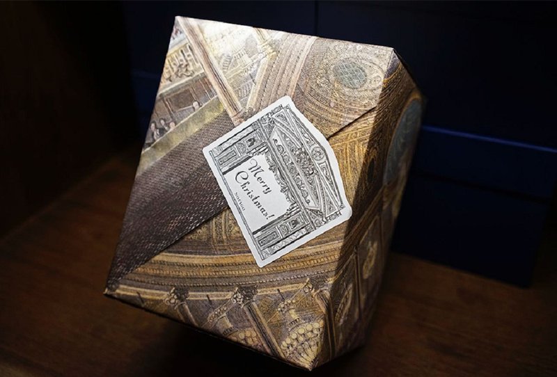Gift Wrapping