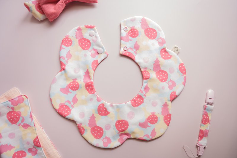 草莓奶昔 寶寶圍兜兜 花兜 - 圍兜/口水巾 - 棉.麻 粉紅色