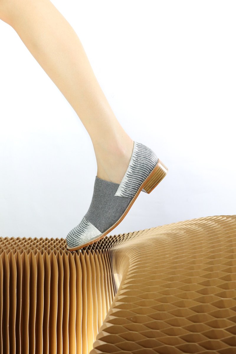 gray and white lizard pattern saddle shoes