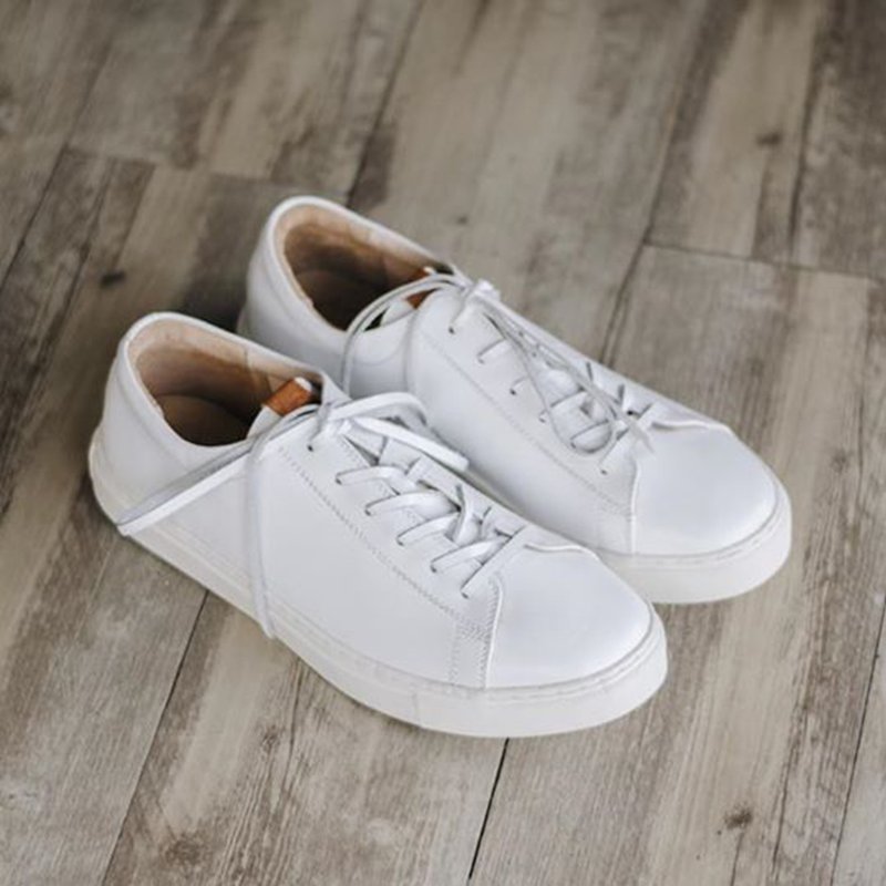 Scamper II White feather white