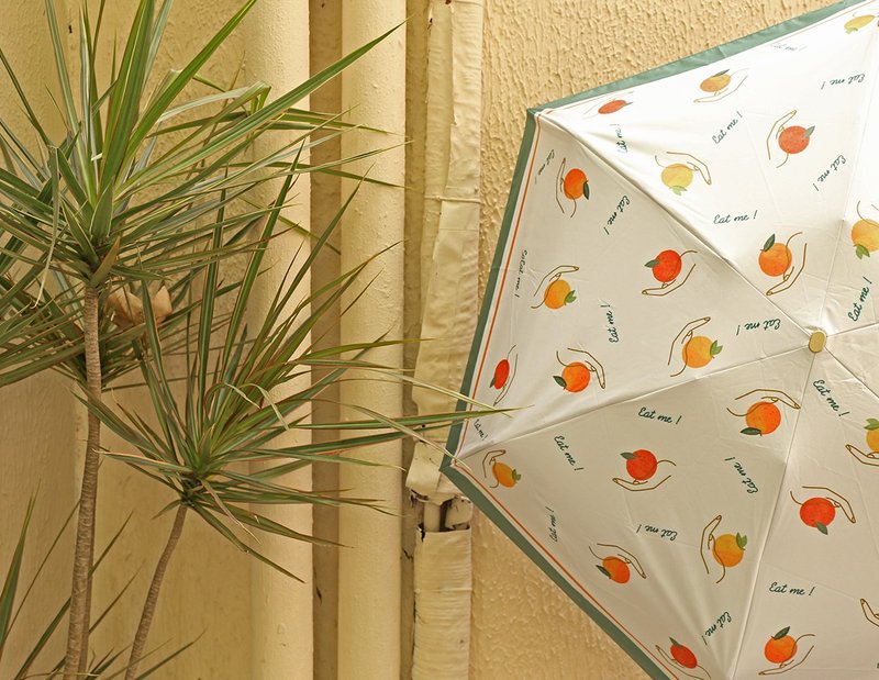 NoMatch undesigned French hand shadow plaid retro vinyl coating sunscreen rain and rain dual-use three-fold umbrella