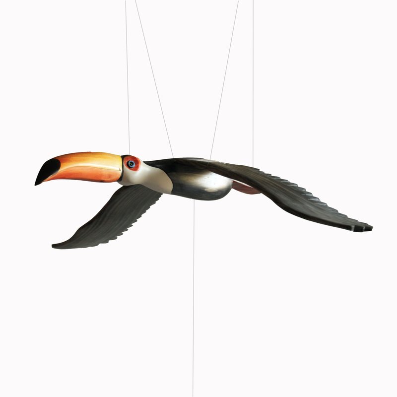 Toucan Mobile Wooden Ornamental Bird - 擺飾/家飾品 - 木頭 多色