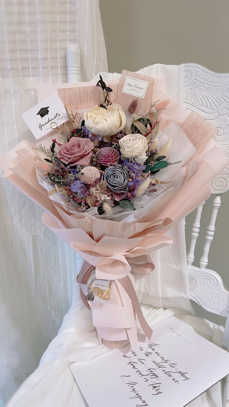 Dry Flowers/ Eternal Flowers/ Not Withering Flowers/ Graduation Bouquet