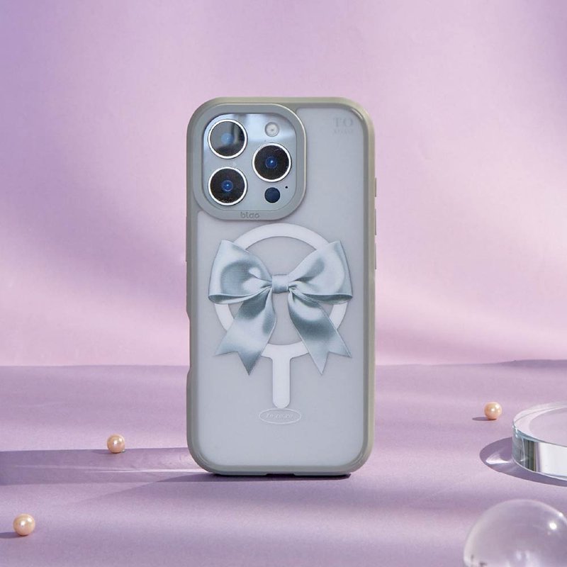 緞光蝴蝶結極光霧透MagSafe iPhone手機殼 - 手機殼/手機套 - 塑膠 多色
