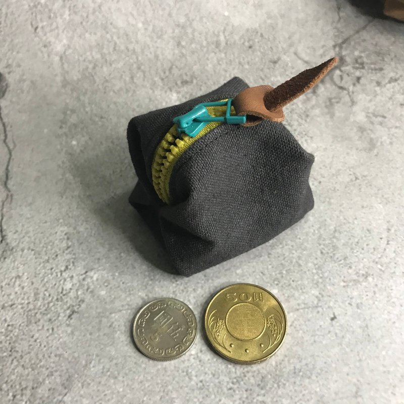 Sienna Stonewashed Canvas Palm Coin Purse