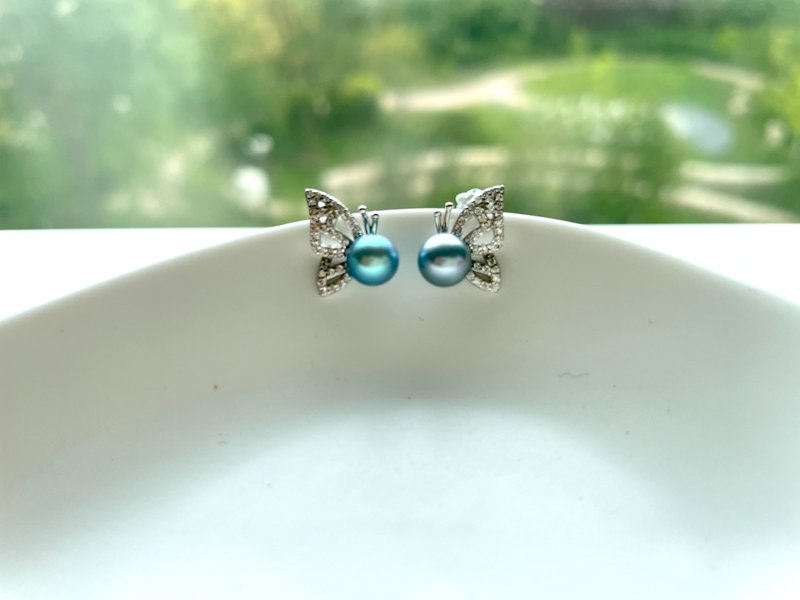 蝶 真多麻 天然海水珍珠 純銀 耳環 耳針 星空炫彩 - 耳環/耳夾/耳骨夾 - 珍珠 多色