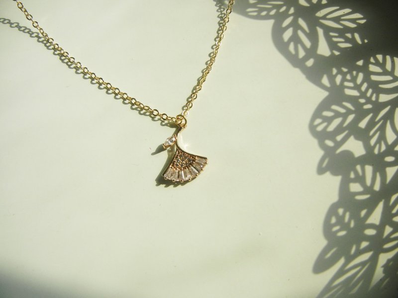 *coucoubird*華麗銀杏項鍊 - 項鍊 - 24k 金 金色