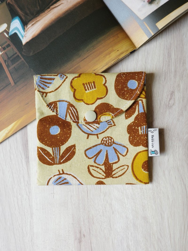 花園與鳥兒 棕 - 棉棉包 口罩包 衛生棉包 收納小包 | 海柏手作 - 化妝包/收納袋 - 棉.麻