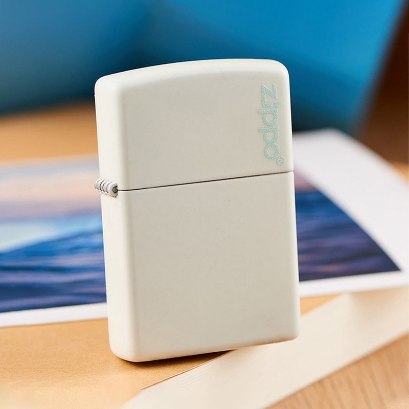 【ZIPPO官方旗艦店】 夜光色漆防風打火機 49193ZL - 其他 - 銅/黃銅 白色