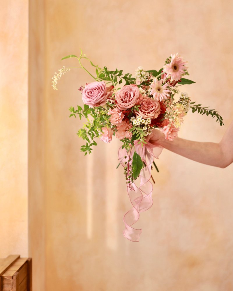 客製鮮花捧花 新娘捧花(粉色調) - 乾燥花/永生花 - 植物.花