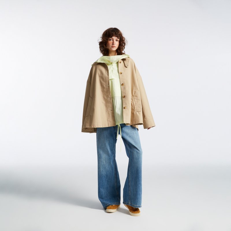 10 MOOn 高密度雙層棉織鐘形外套 - 女大衣/外套 - 棉.麻 卡其色