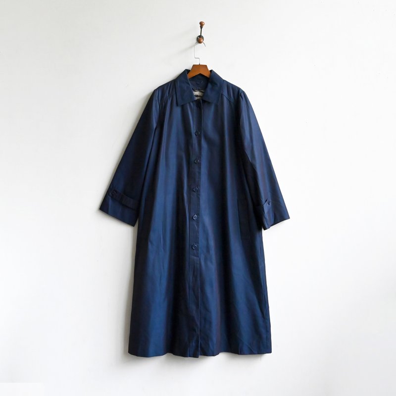 【蛋植物古著】松青藍光日本製絨面內裏古著風衣 - 女大衣/外套 - 其他人造纖維 藍色