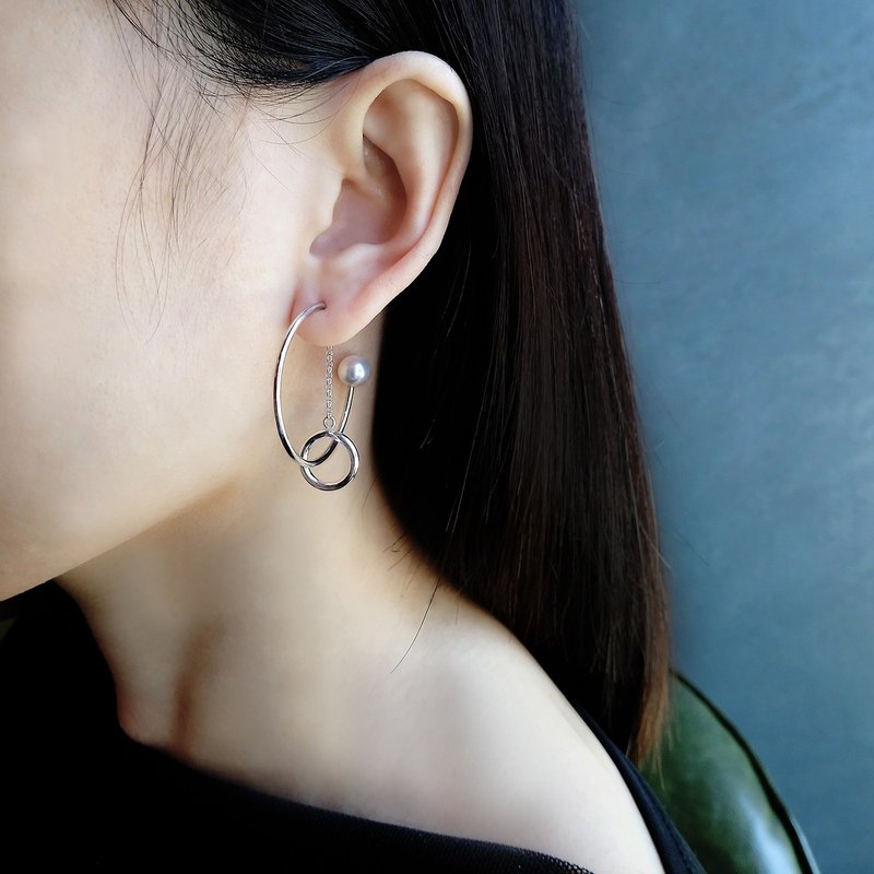 score pearl a earring_得分珍珠a耳環 | 925銀 限量 設計師手作 - 耳環/耳夾/耳骨夾 - 珍珠 白色