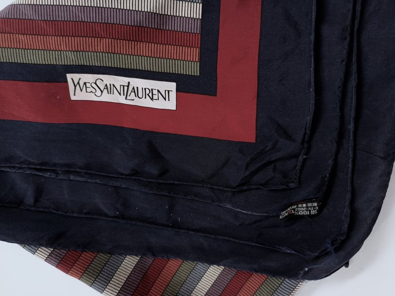 Vintage Yves Saint Laurent Scarf, 30 x 30 inches, Stripes Silk Scarf - 絲巾 - 絲.絹 紅色