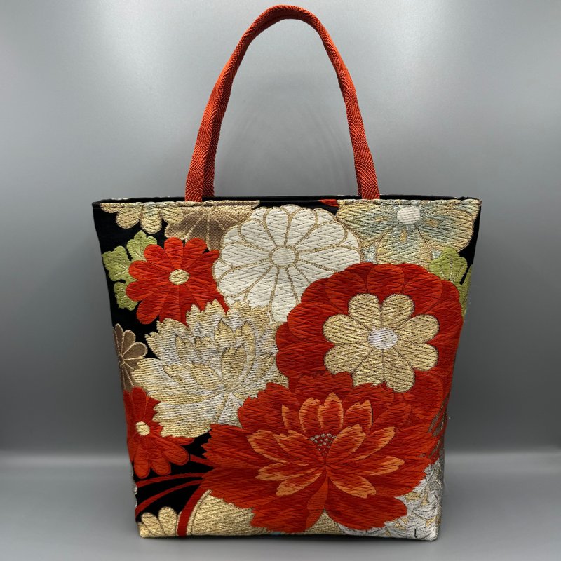 着物 帯 帯締め リメイク トートバッグ ハンドメイド 唐織 蜀江文 黒地 逸品 - 手提包/手提袋 - 絲.絹 黑色