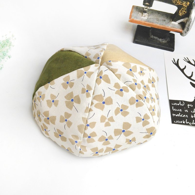 Handmade double-sided Berets
