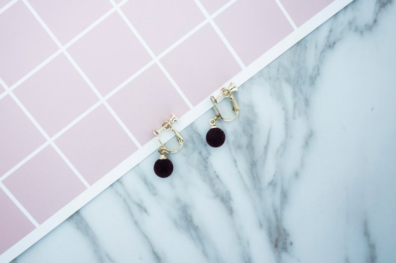Circle dot Burgundy Earrings Ear Clip Earrings