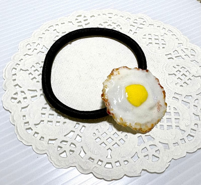 擬真食物 超營養 焦香【荷包蛋】造型 髮飾/髮夾/髮束/髮圈 - 髮夾/髮圈 - 樹脂 白色