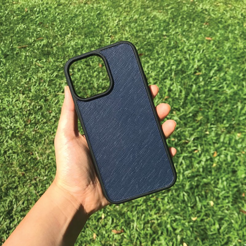 【iPhone手機殼】藍色十字紋牛皮/防摔/多款型號/客製化印字 - 手機殼/手機套 - 真皮 藍色