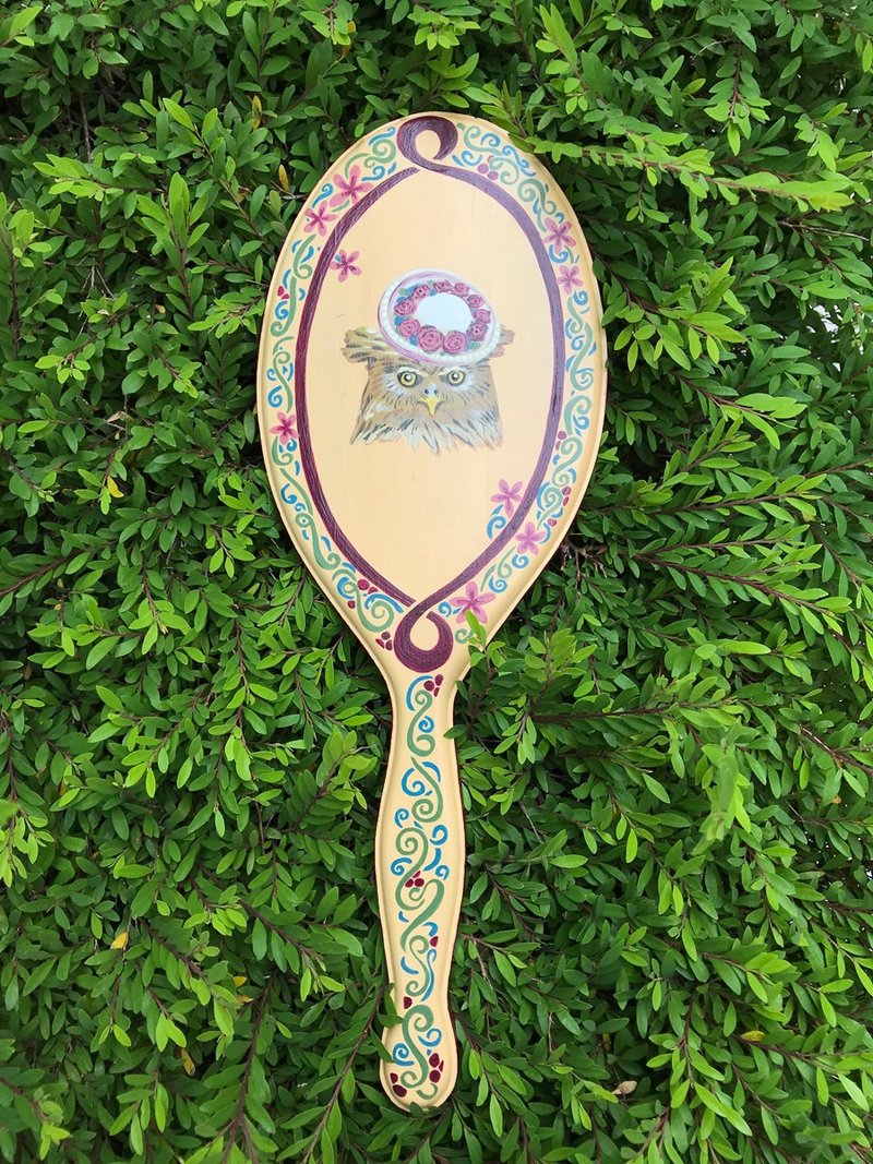 European style painted oval mirror hand mirror yellow croaker Shop