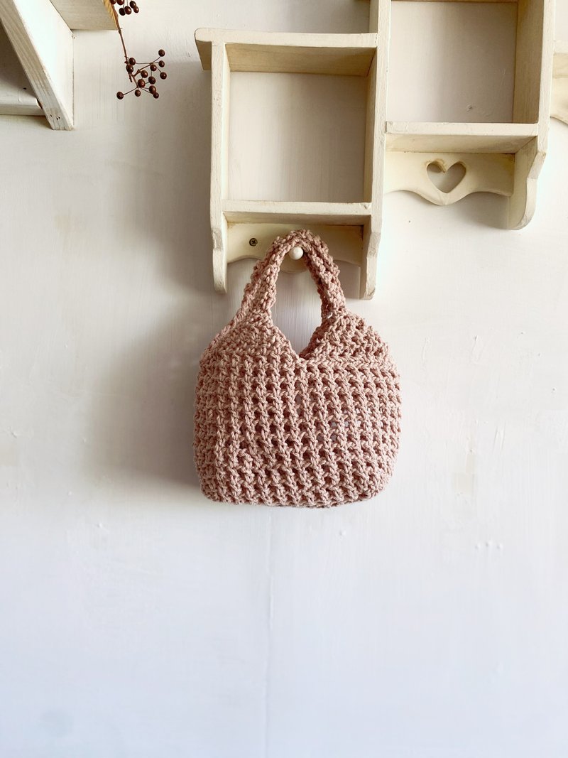 【好日手作】Handmade。手工韓國線材編織奶茶色方底鏤空手提包 - 手提包/手提袋 - 棉.麻 卡其色