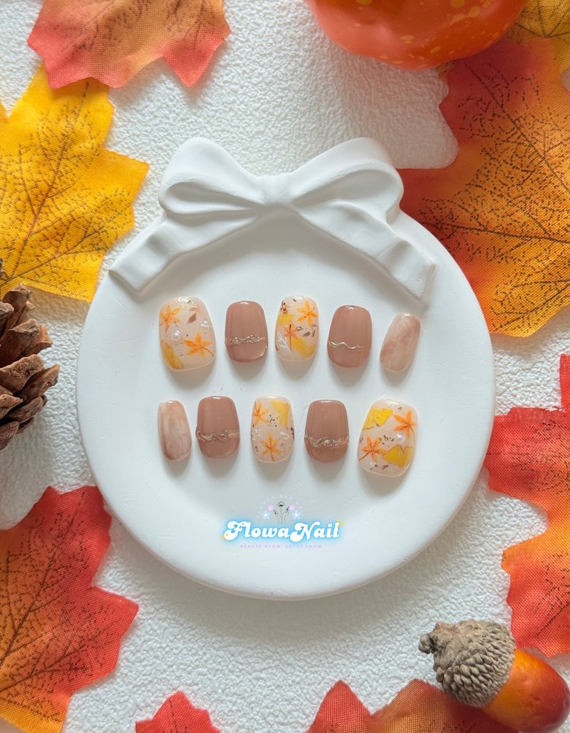 【客製】手工穿戴甲 | 楓 銀杏| No.A7 - 指甲油/指甲貼 - 其他材質 橘色