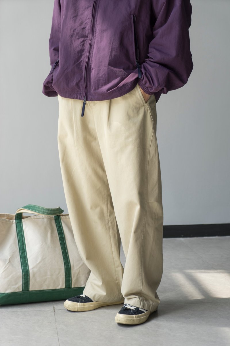 日系淺卡其色闊腿彎刀褲長褲洗水復古CHINO斜紋布褲潮流 - 男長褲/休閒褲 - 棉.麻