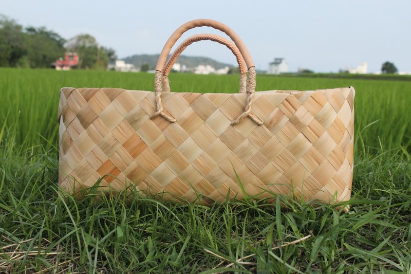 Leather Handle month peach basket - Large