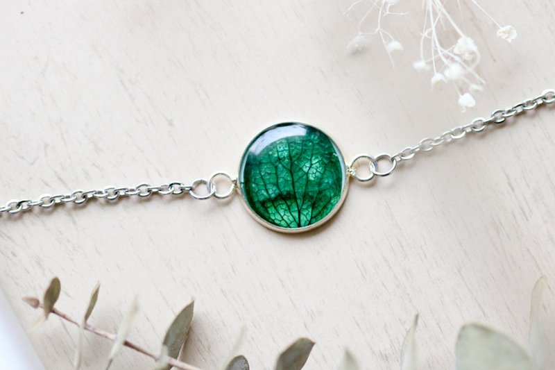 Hydrangeas (Dark green, BG-White) – Bracelet