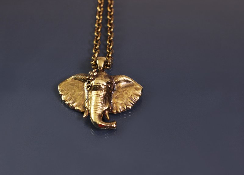 Small flower like brass chain