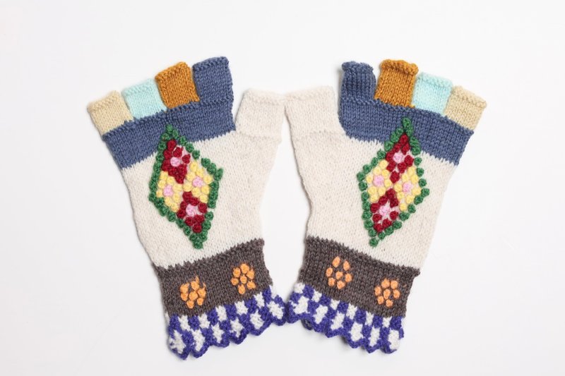 南美洲秘魯純羊駝毛線手工編織菱形造型半截五指手套民族風無襯 - 手套 - 羊毛 白色