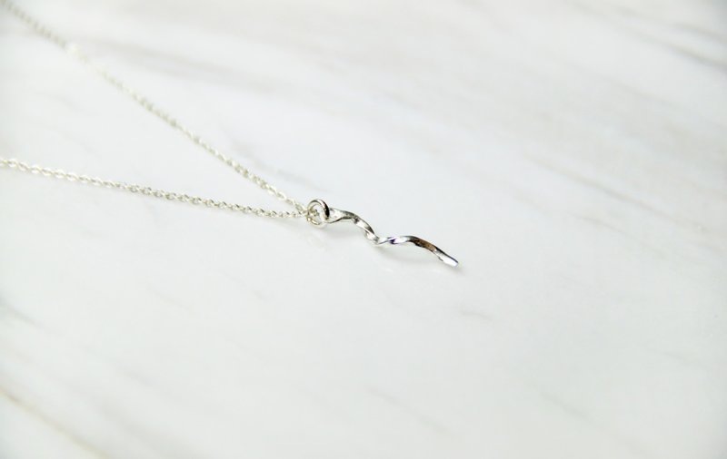 wave 波浪系列 -短浪純銀項鍊 / 銀飾 禮物 - 項鍊 - 其他金屬 銀色