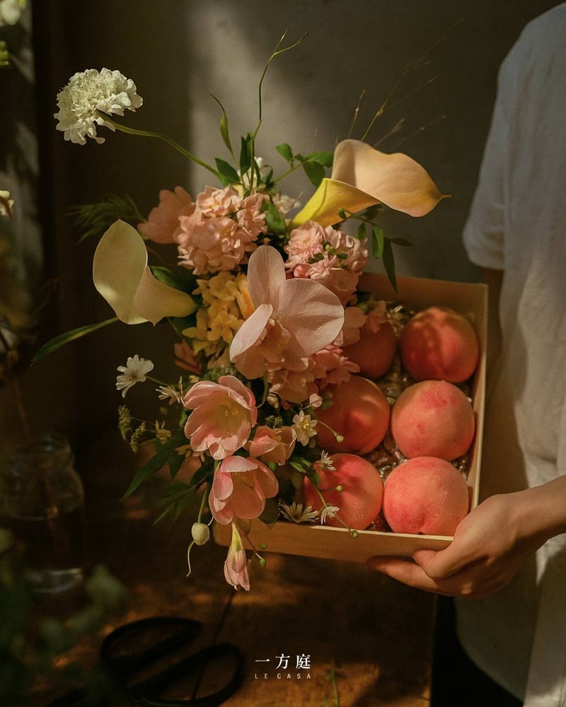 拉拉山的水蜜桃 - 其他 - 其他材質 紅色