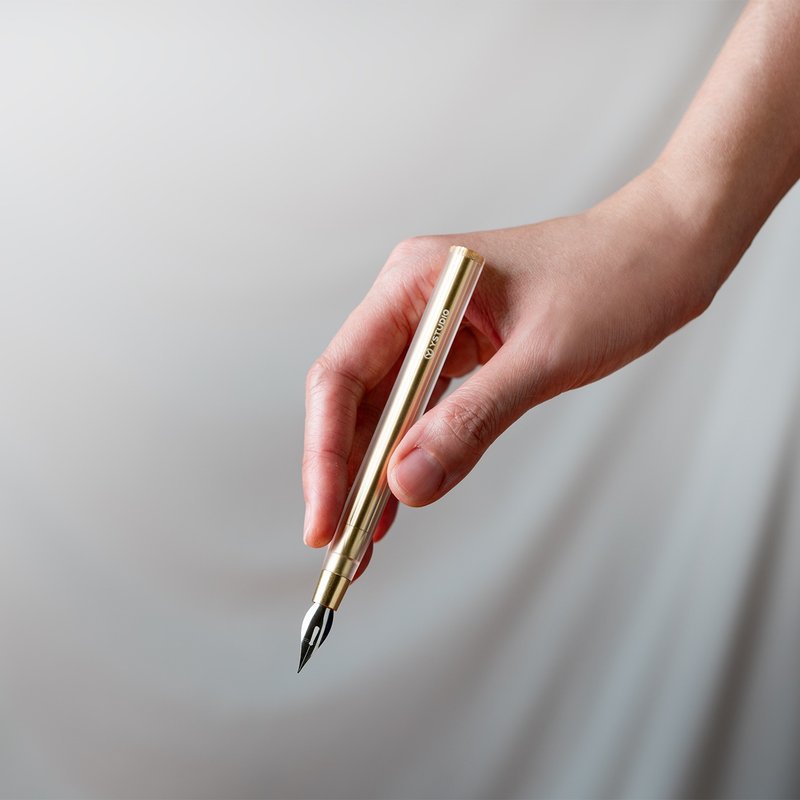 【透明沾水筆】風格核心系列 / 黃銅 - 沾水筆 - 壓克力 金色