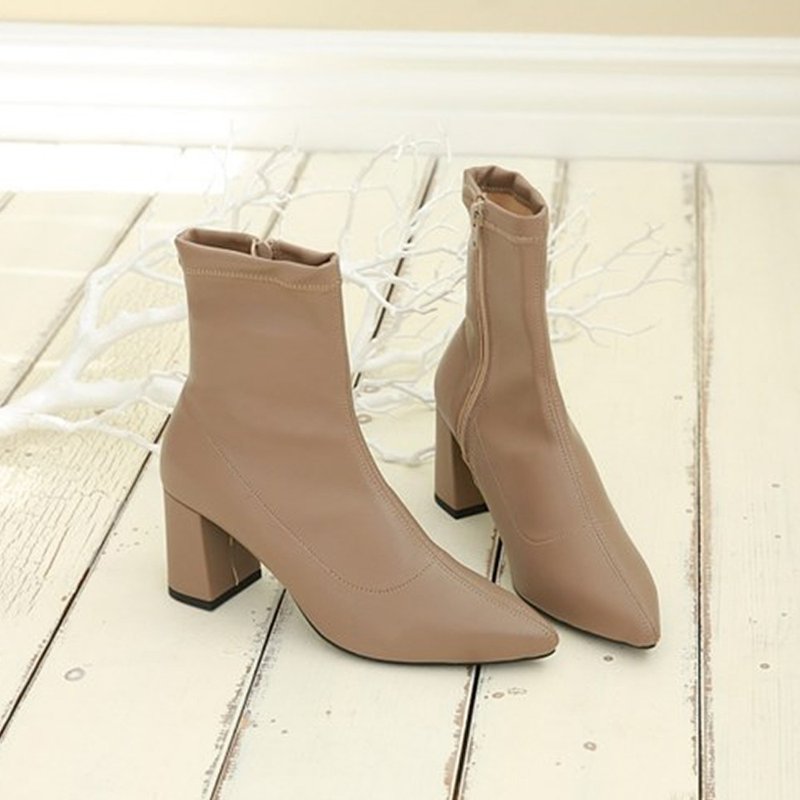 PRE-ORDER – MACMOC Maxi (Beige) Ankle Boots