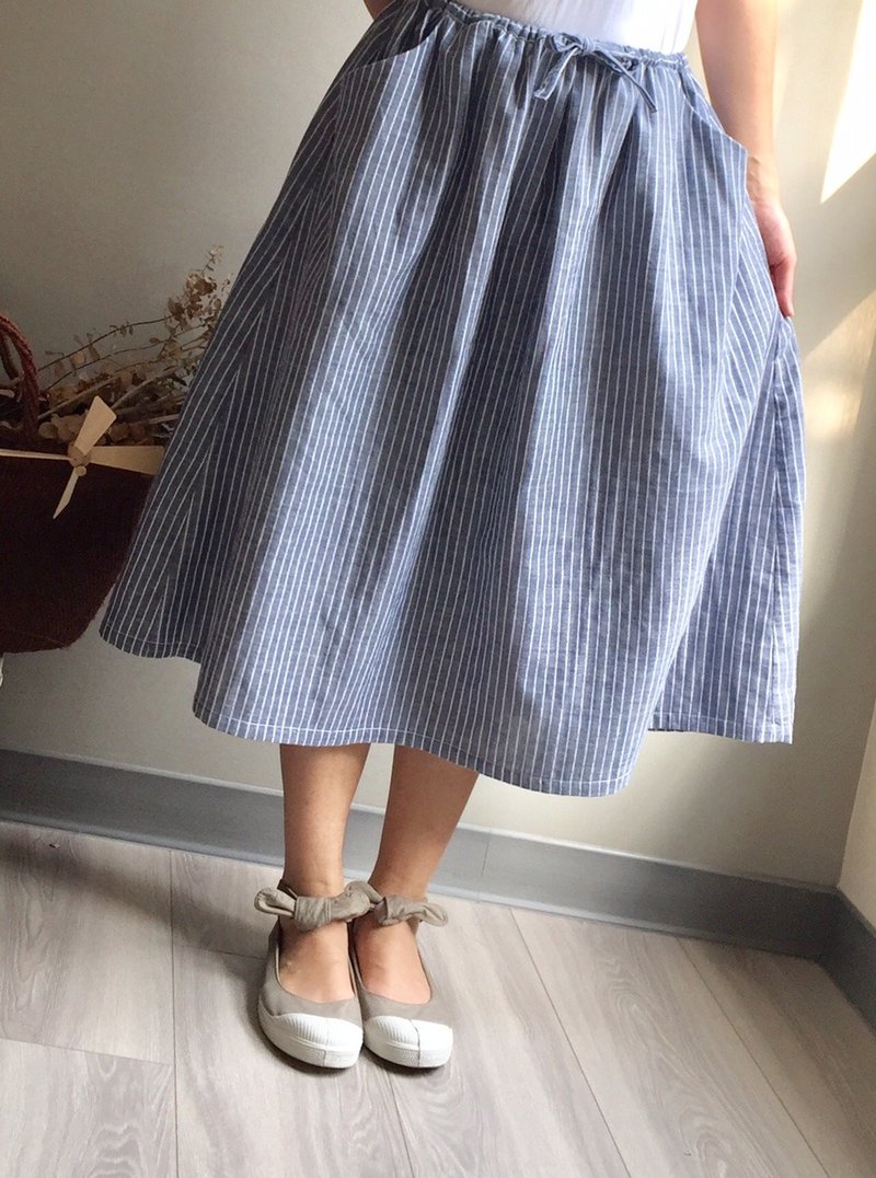 # Hillless Windy Blue and White Striped Drawstring Skirt 100% Double Layer Cotton Yarn
