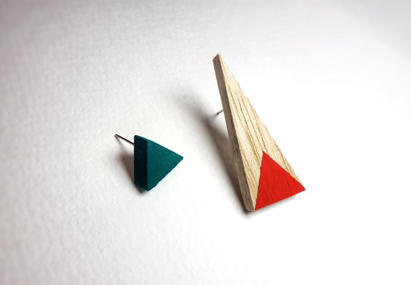 Wooden earring No.46