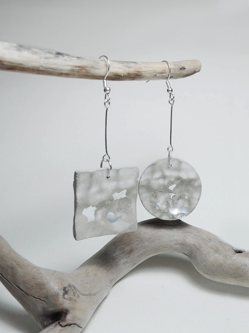 Cement Handmade Earrings Earrings - Fluctuating