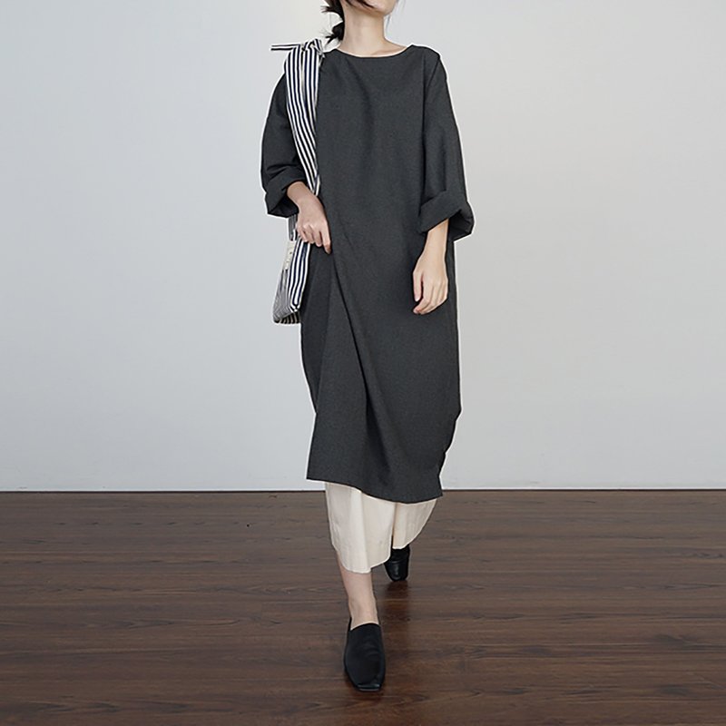 Gray one-piece dress