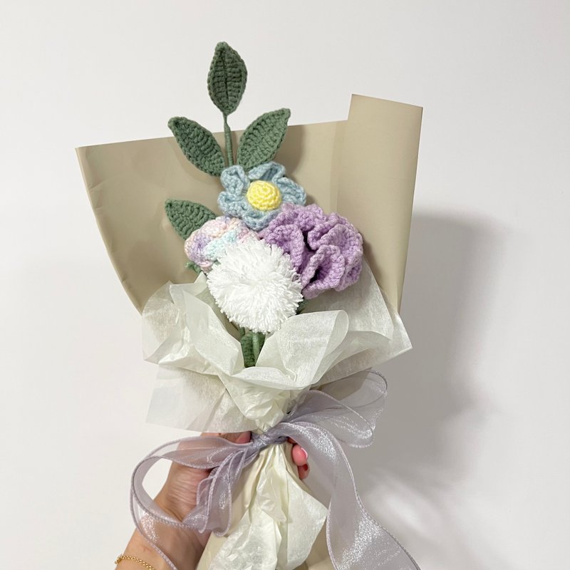 鈎針編織康乃馨花束 - 乾燥花/永生花 - 棉.麻 紫色
