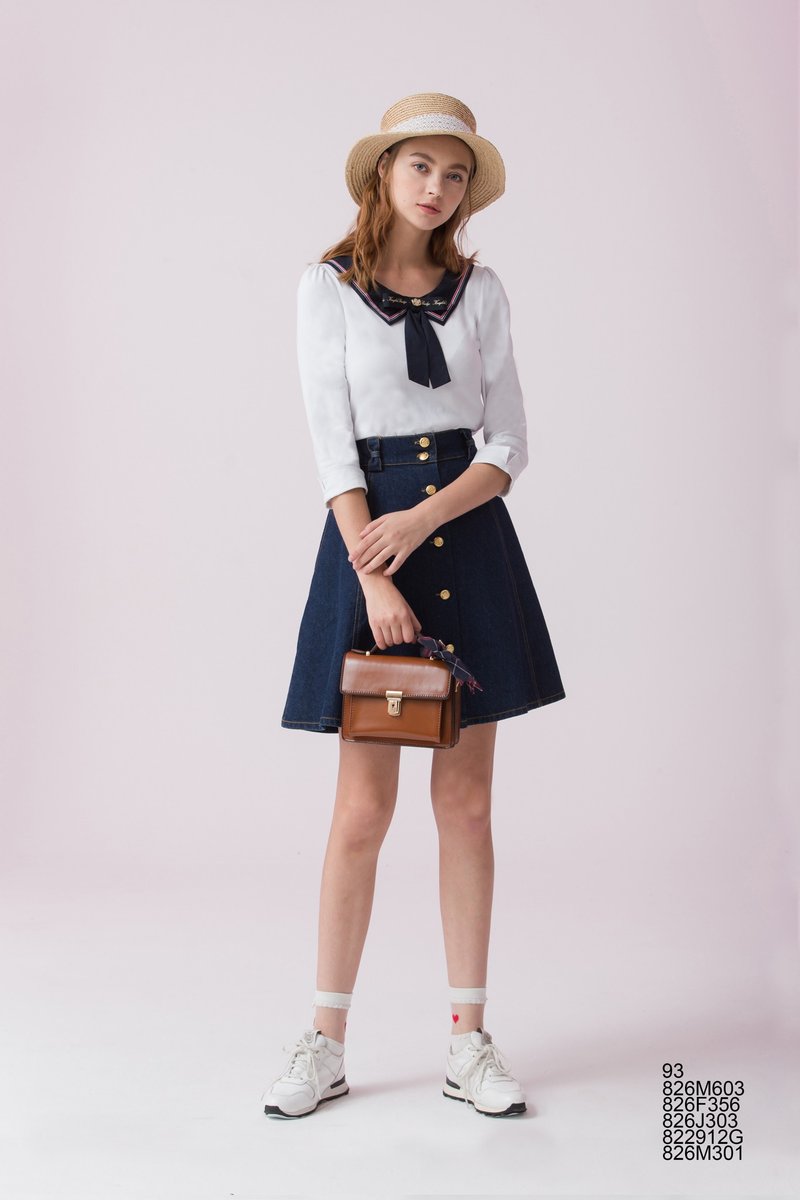 Sailor lapel bow T-shirt 826F356