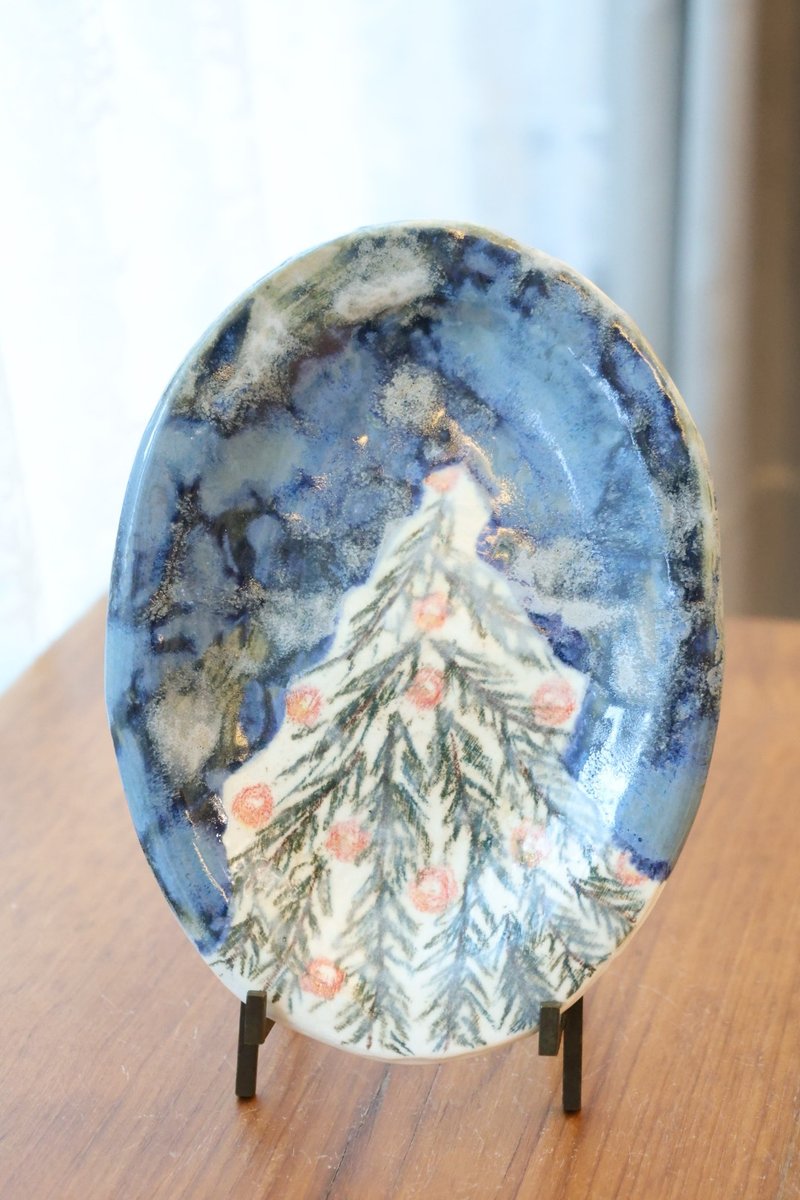 【聖誕禮物】藍天白雪景聖誕樹童趣節慶土司蛋糕盤手作陶瓷收納盤 - 盤子/餐盤/盤架 - 陶 藍色