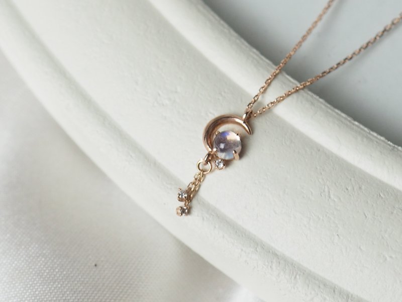 || Tranquil Summer Nights || Sri Lanka Blue Moonstone Positive 10K Rose Gold Tassel Small Clavicle Necklace
