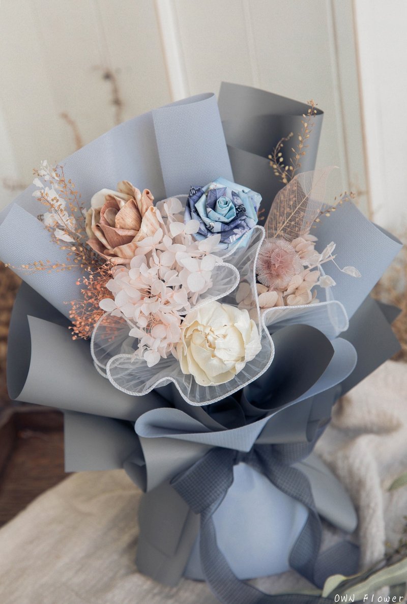 藍色花束/鈔票花束/小花束/有錢花/錢花束/生日禮物/紙鈔花/花禮 - 乾燥花/永生花 - 植物.花 藍色